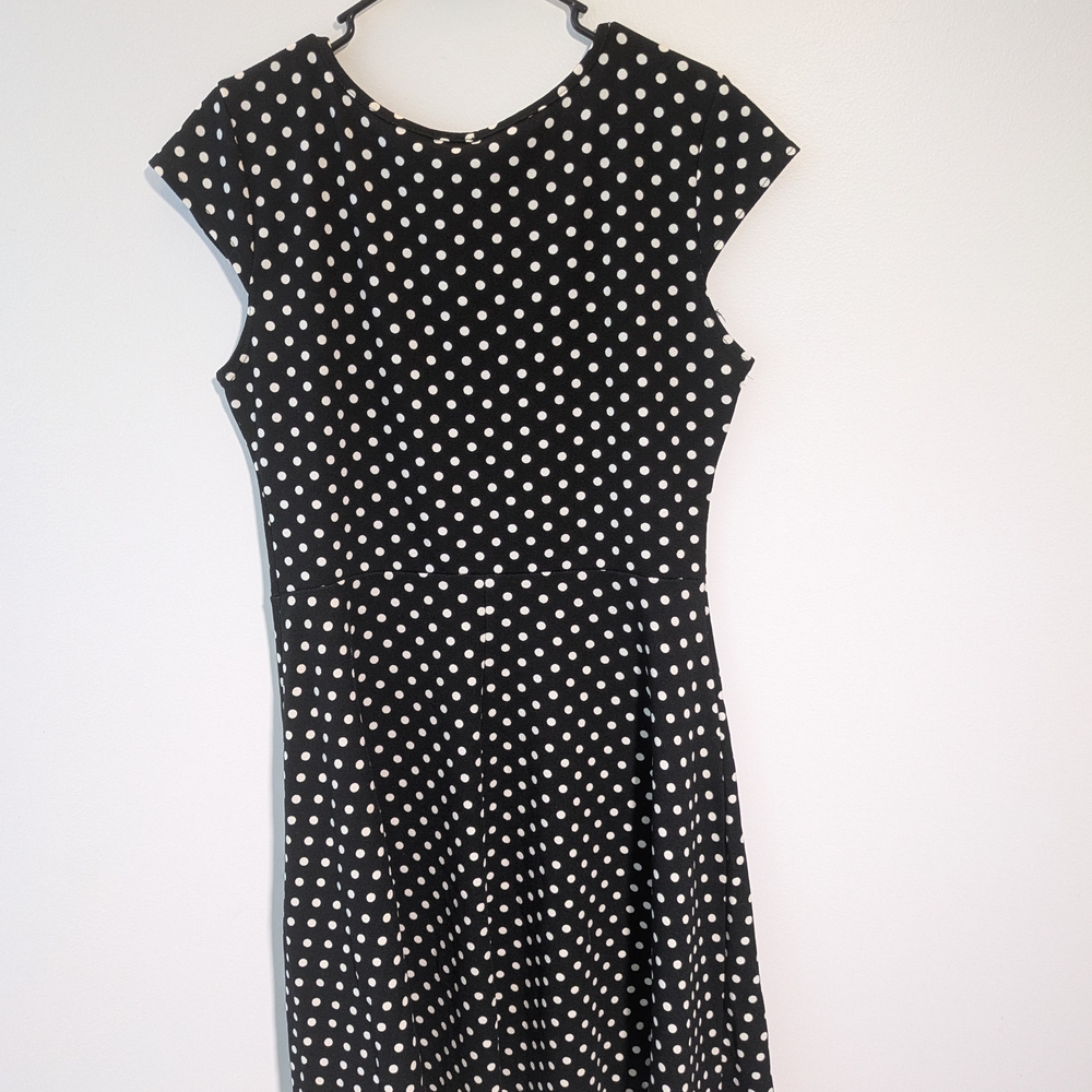 Black and White Polka Dot Dress - Picture 2 of 2